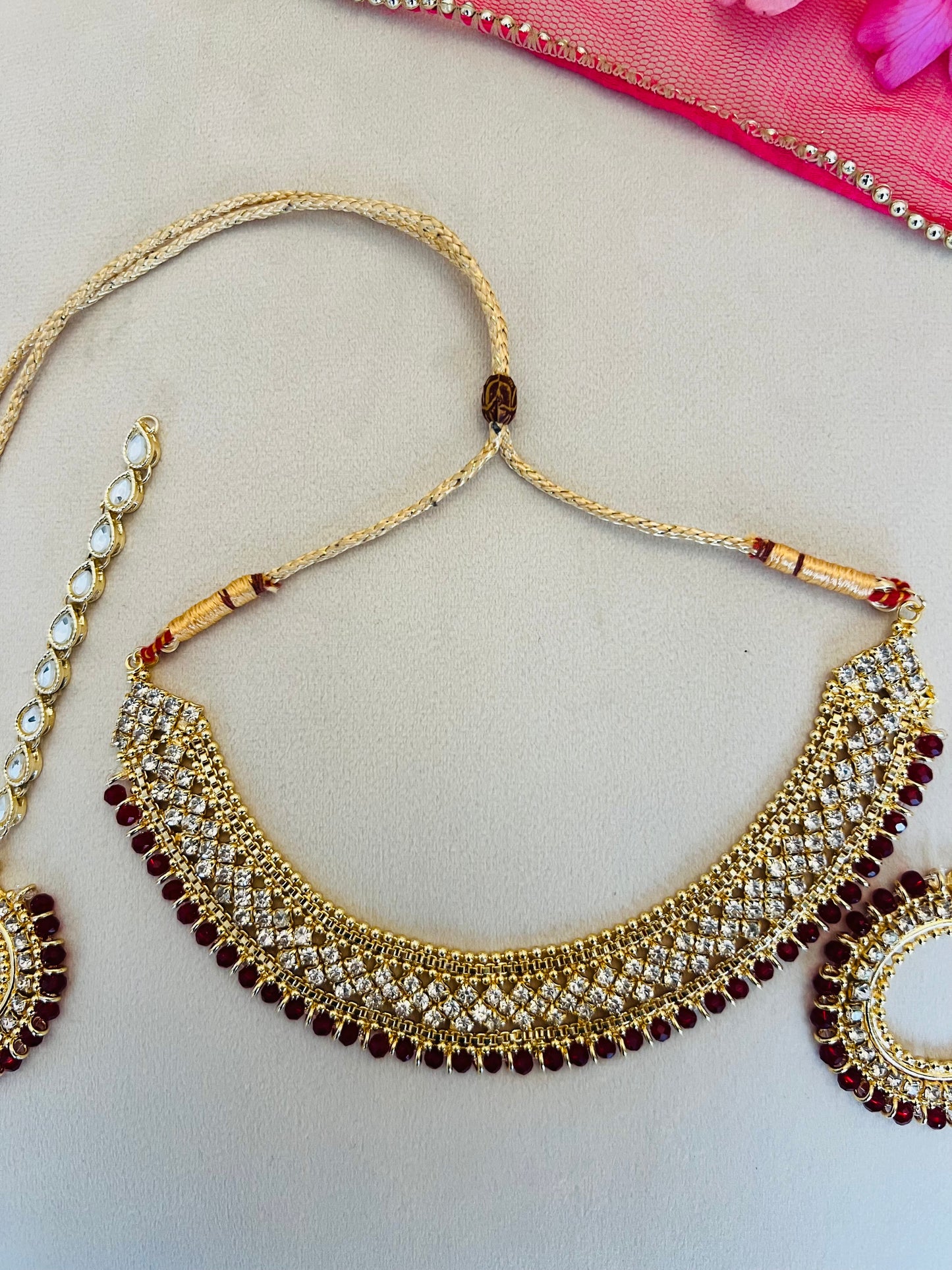 Burgundy Red & Gold Jewellery Set With Round Earrings
