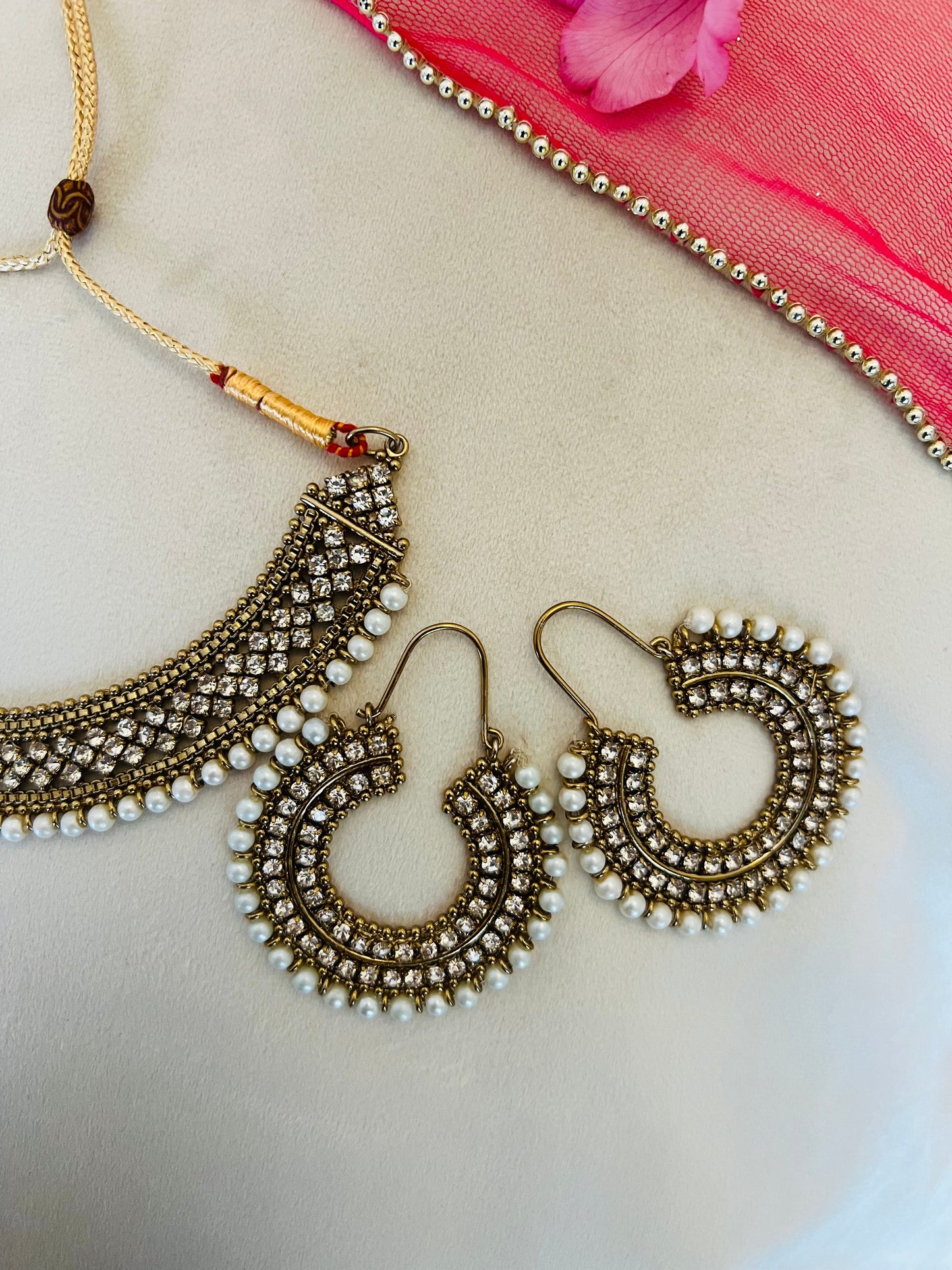 White Pearl & Gold Jewellery Set