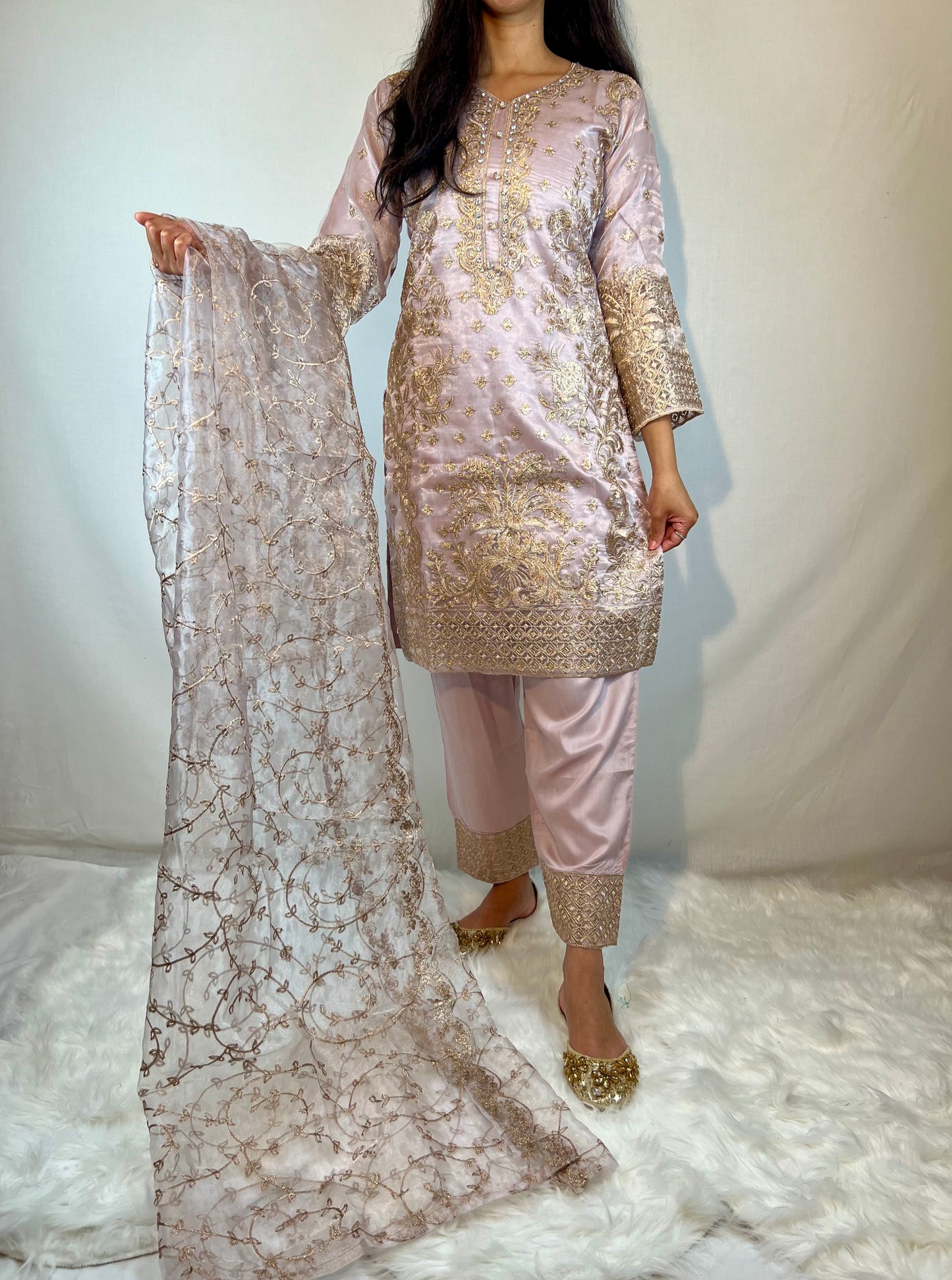 Soft Lilac Salwar Kameez Zaari Embroidery