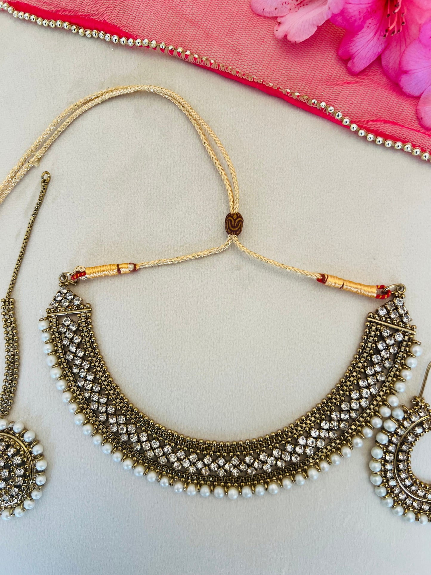 White Pearl & Gold Jewellery Set