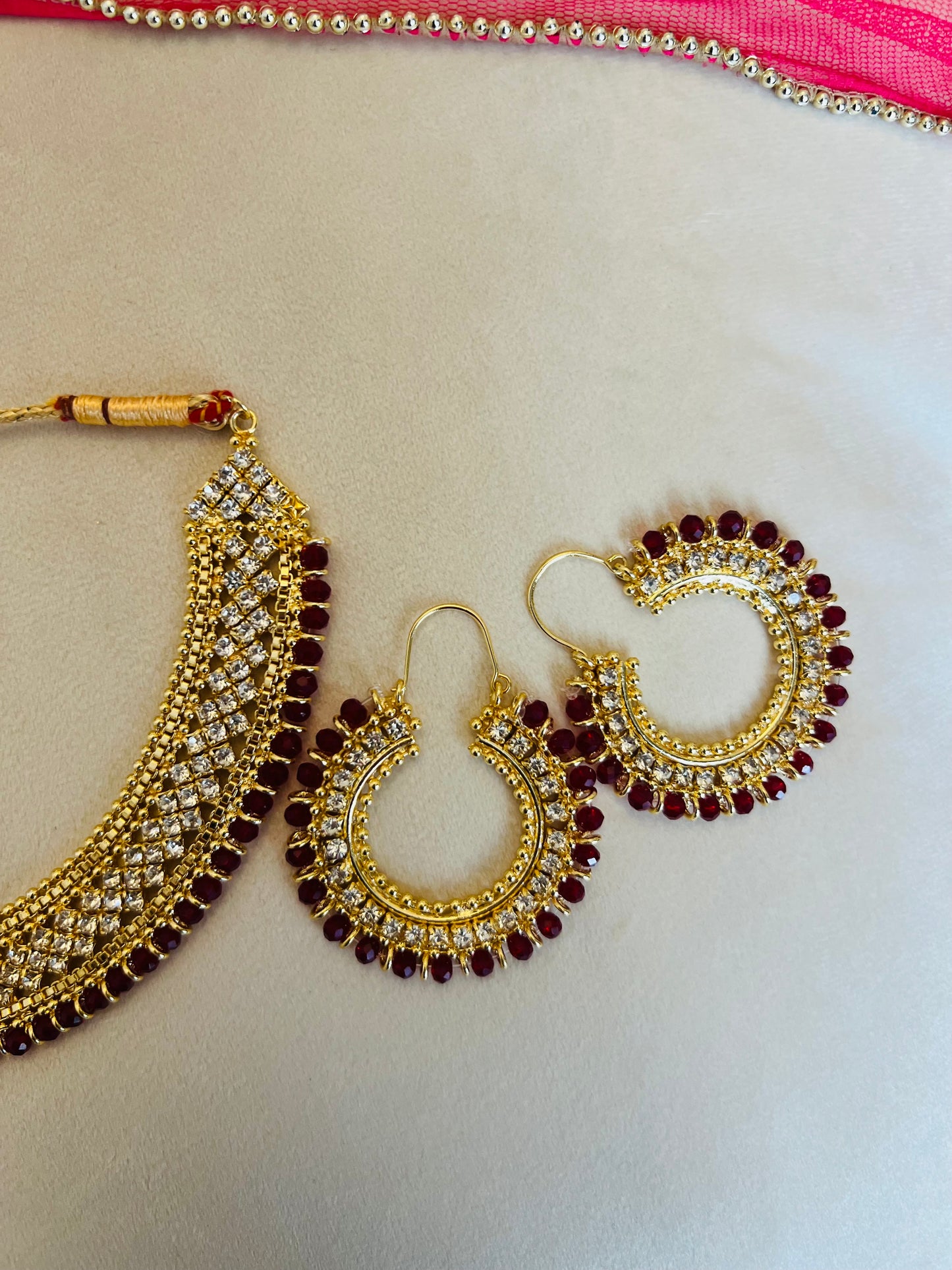 Burgundy Red & Gold Jewellery Set With Round Earrings