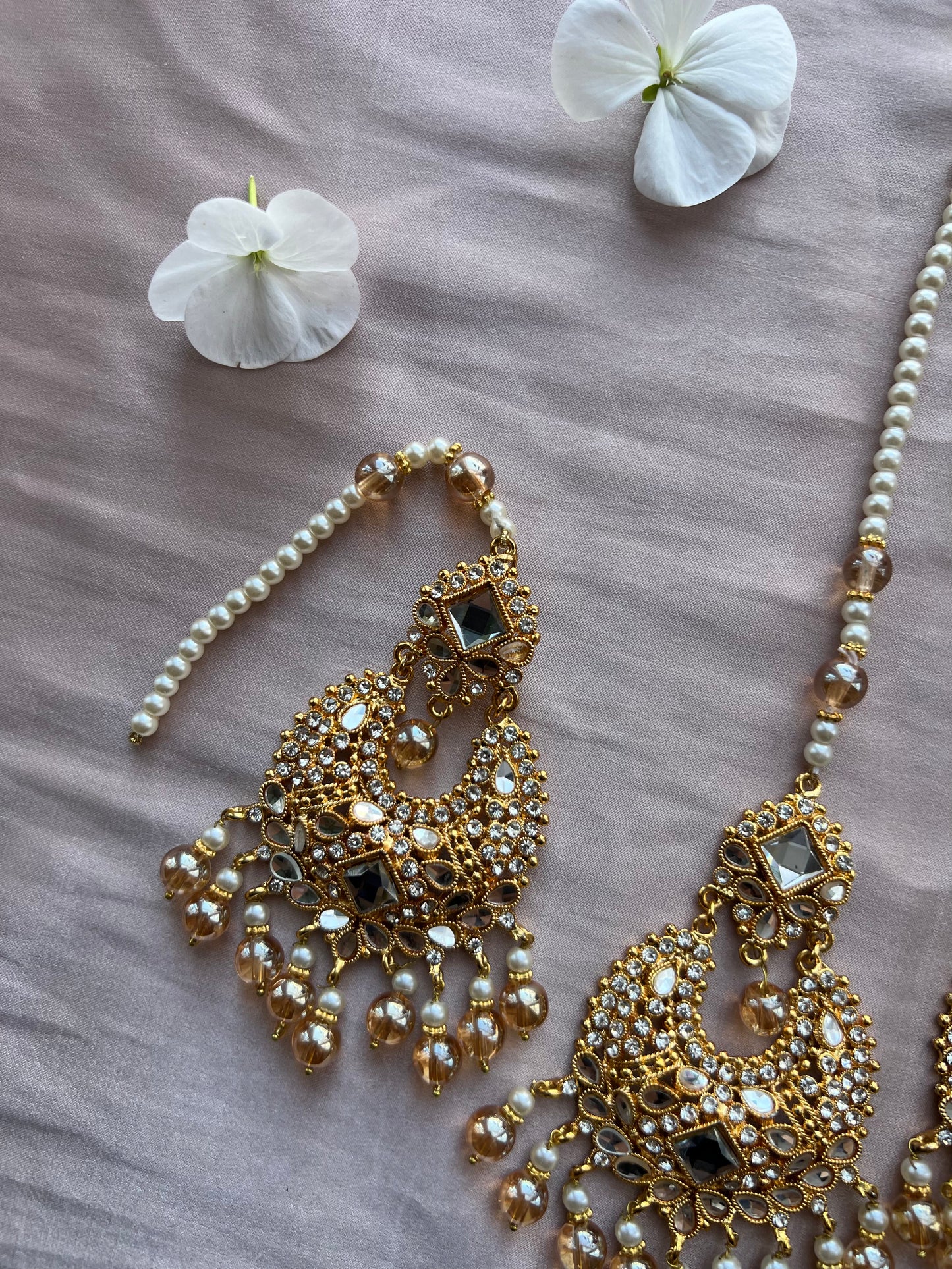 White Pearl & Gold Jewellery Set