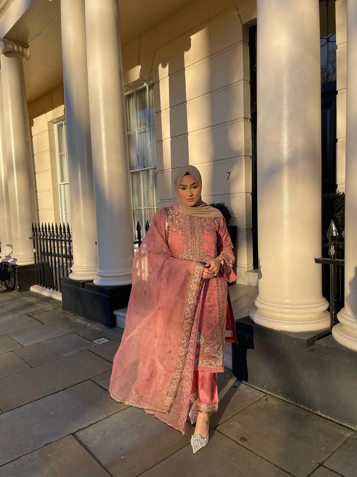 Dusky Pink Straight Cut Salwar Kameez