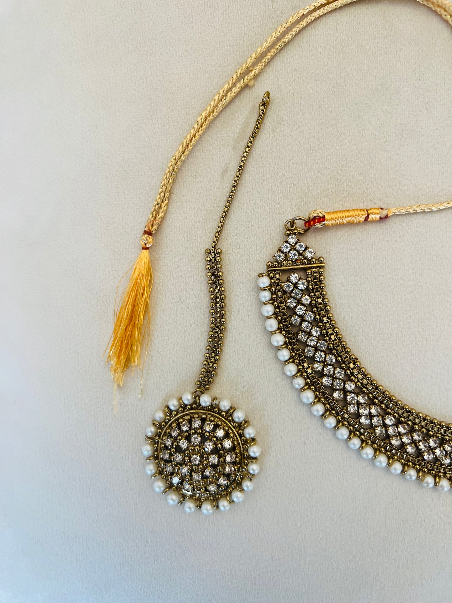 White Pearl & Gold Jewellery Set